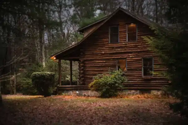 Les étapes essentielles pour réaliser sa cabane de jardin en bois