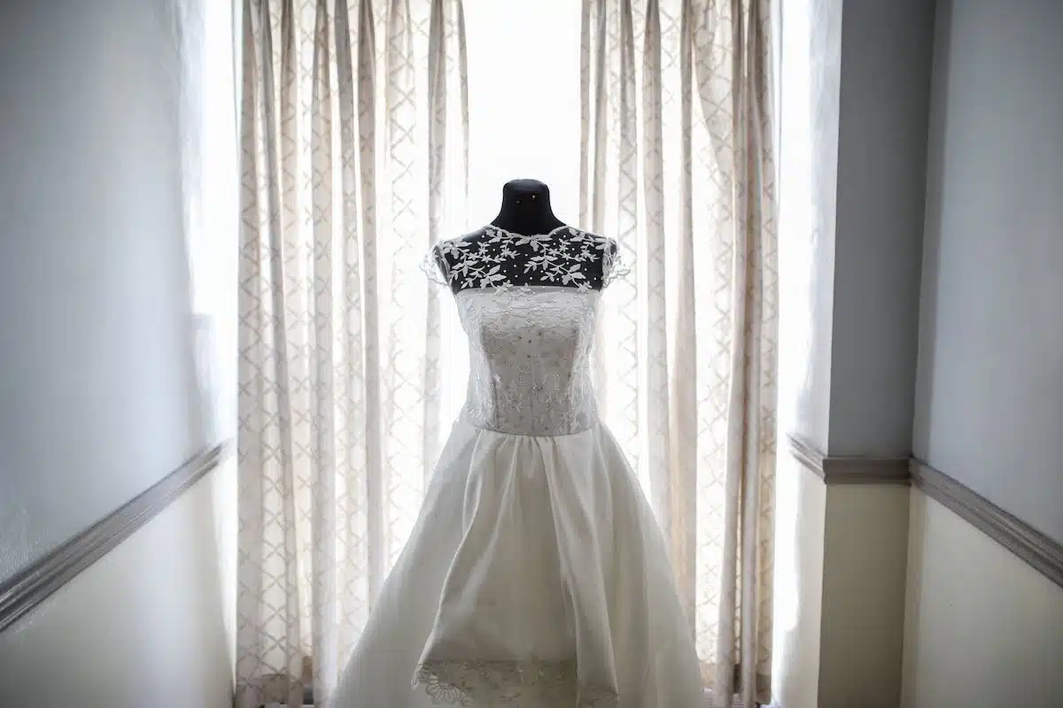 Conseils pour sélectionner la tenue parfaite pour un mariage
