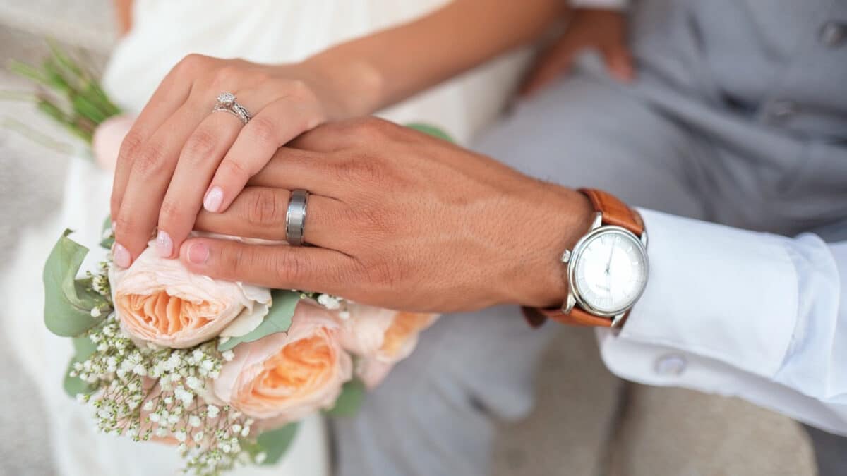 Créez un faire-part de mariage original en ligne pour annoncer la bonne nouvelle !